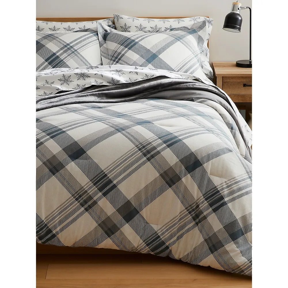 Davis Flannel Comforter Set