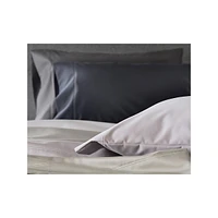 600 Thread Count 2-Piece Wrinkle-Resistant Long Staple Cotton Pillowcases