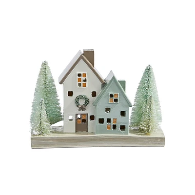 Woodland Sparkle LED Cottage House