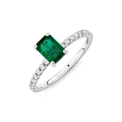 Solitaire Emerald Ring With 0.25 Carat Tw Of Diamonds In 10kt White Gold