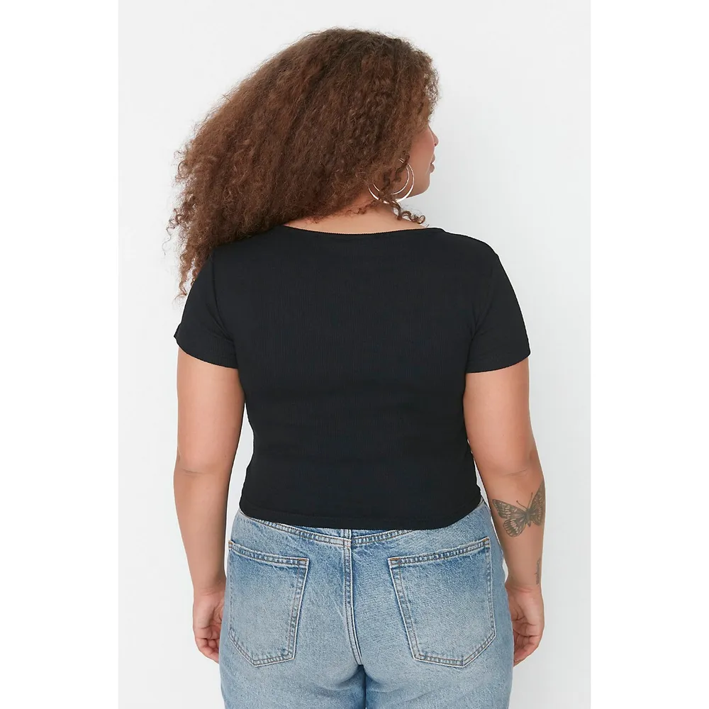 Women's Plus Size Tops - T-shirts, Blouses & Knits