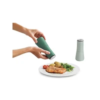 2-Piece No-Spill Salt & Pepper Mill Set