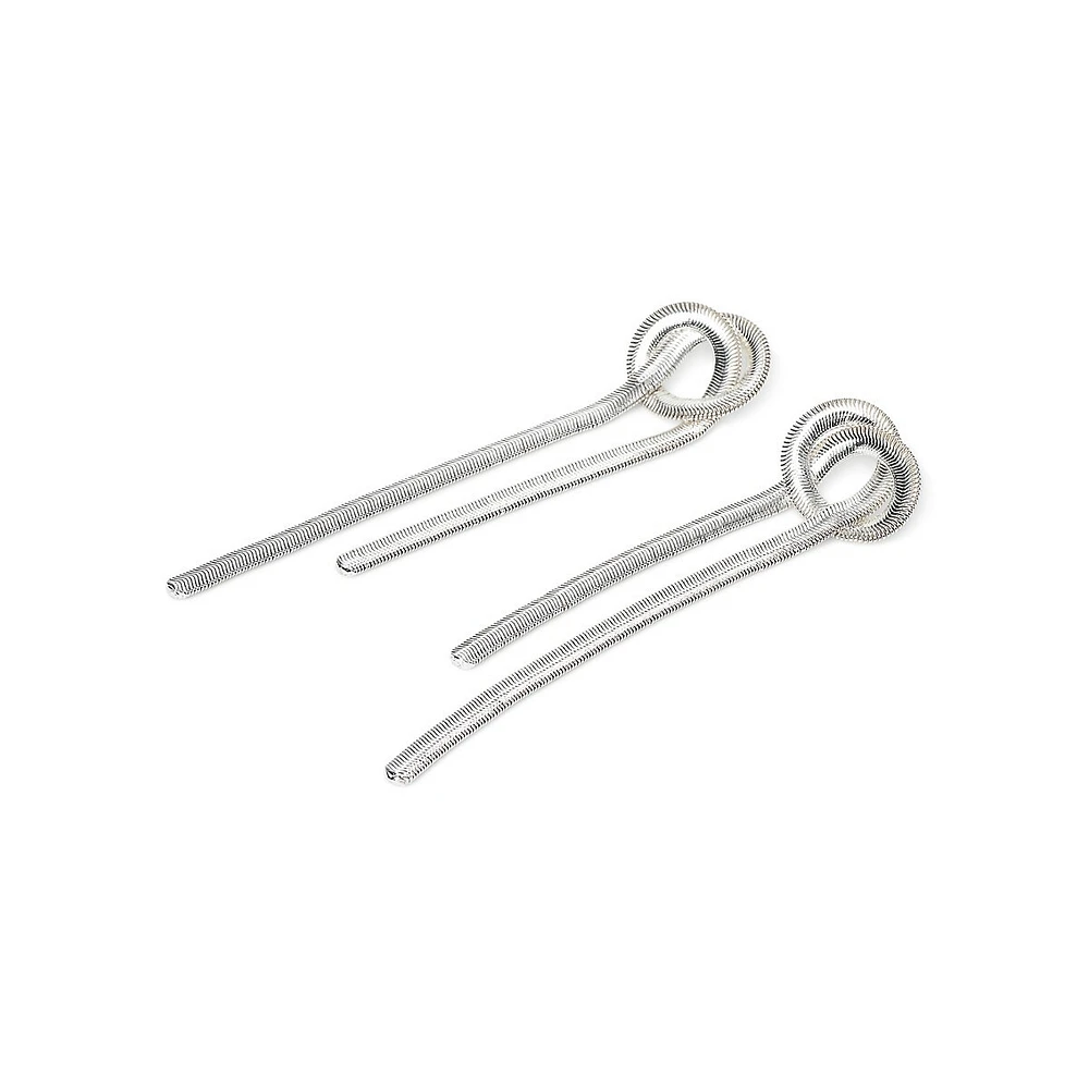 Boucles d'oreilles linéaires avec chaîne serpentine argentée et nœud