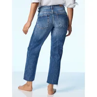 Relaxed-Fit Twisted Seam Mom Jeans