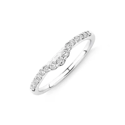 Wedding Ring With 0.25 Carat Tw Of Diamonds In 14kt White Gold
