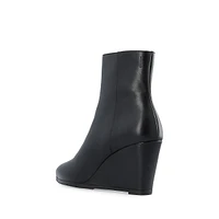 Biatna Point-Toe Wedge-Heel Ankle Boots