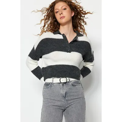Woman Regular Fit Basic Polo Neck Knitwear Sweater