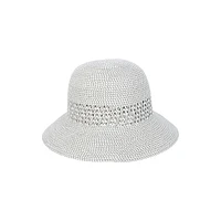 Chapeau cloche avec empiècement en dentelle