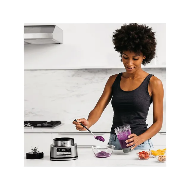 Ninja Foodi Power Blender & Processor System with Smoothie Bowl Maker and  Nutrient Extractor, Black/Silver (SS351C) 