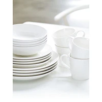Gordon Ramsay x Royal Doulton Maze 16-Piece White Dinnerware Set