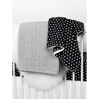 Baby's Monochrome Triangle Plush Cotton Blanket