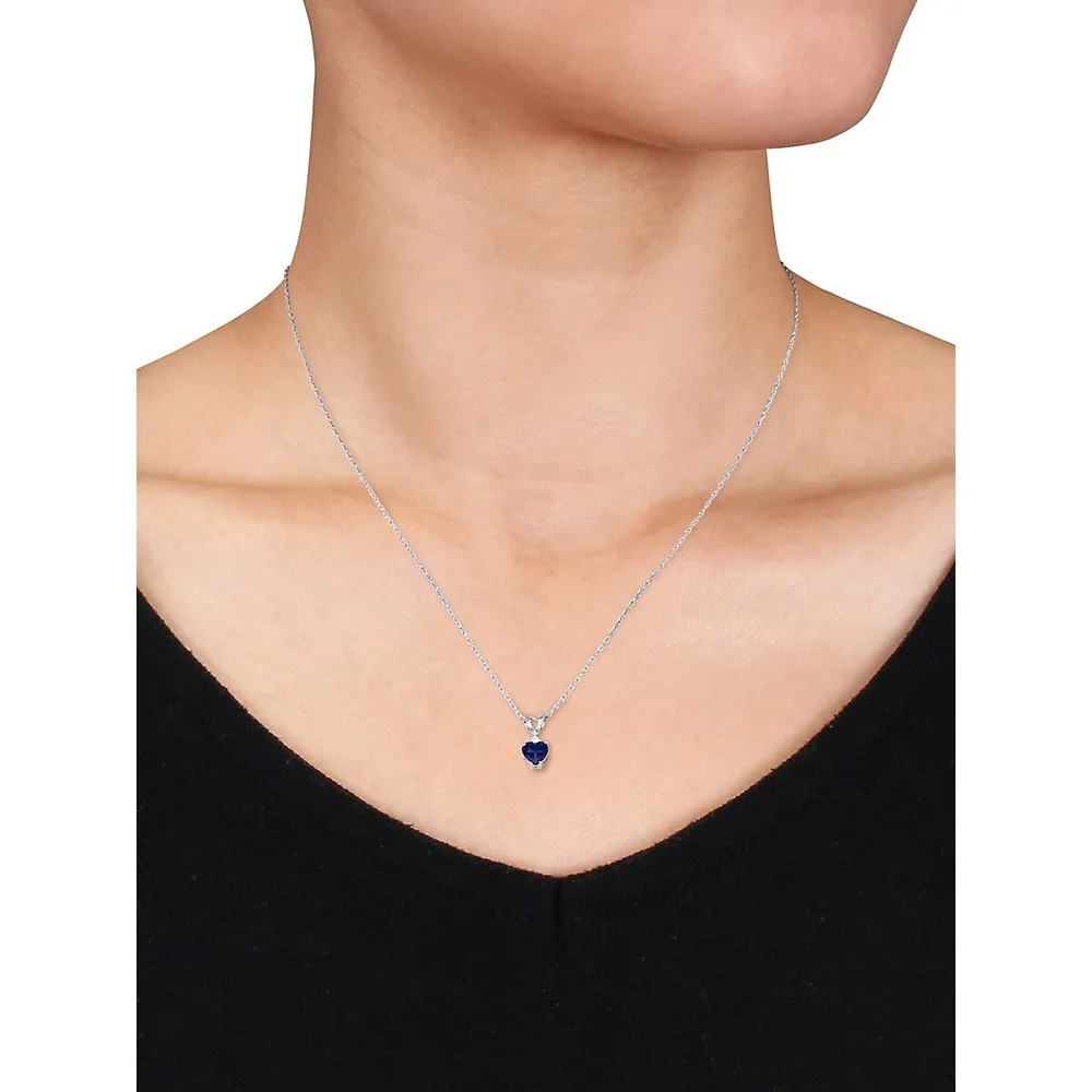 Collier à pendentif de cœur en or blanc 10 ct avec diamants 0,02 ct PT