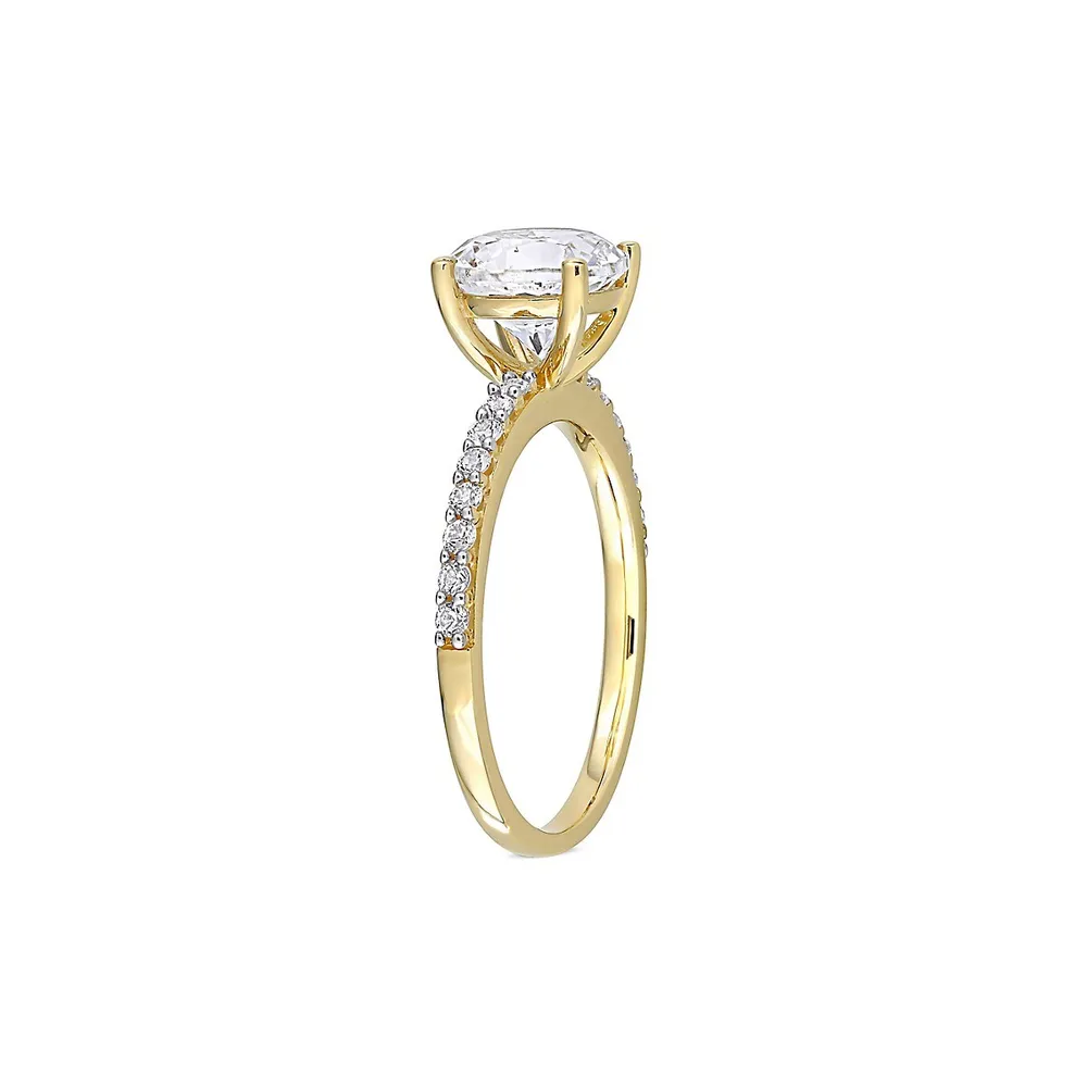 Bague à solitaire en or jaune 10 ct avec saphirs blancs synthétiques