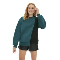 Woman Regular Fit Asymmetric Crew Neck Knit Sweatshirt
