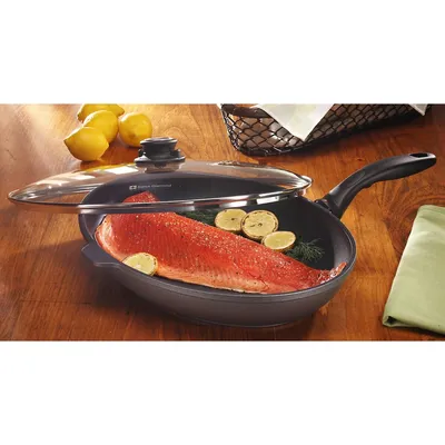 10.25 Inch X 15 Inch (26cm X 38cm) Nonstick Oval Fry Pan With Lid