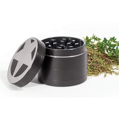 Herb And Spice Grinder, Magnetic Lid