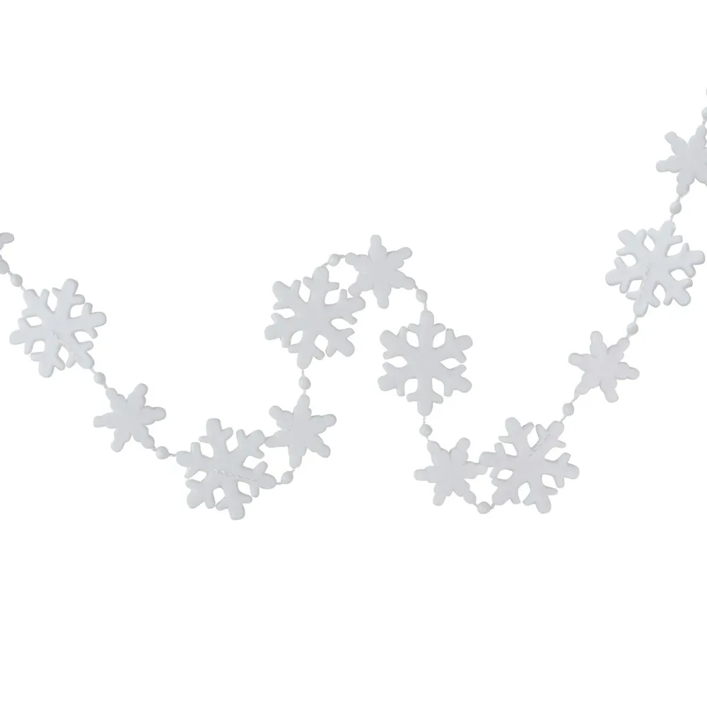 Northlight 4' White Snowflakes on Jute Rope Hanging Christmas Garland
