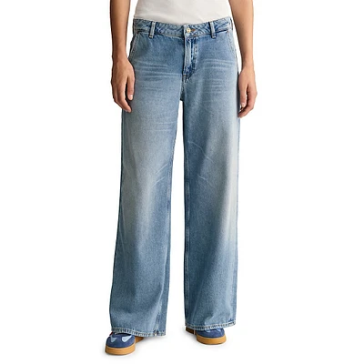 Low-Rise Wide-Leg Jeans