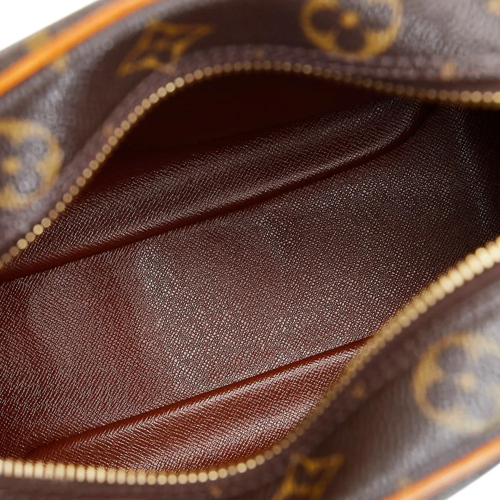 Louis Vuitton Pre-loved Monogram Blois