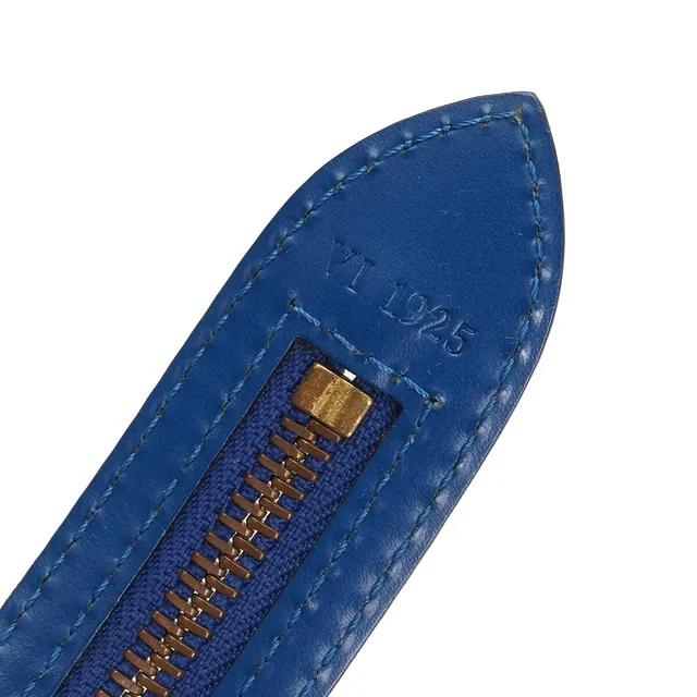 Epi Saint Jacques PM Short Strap Blue