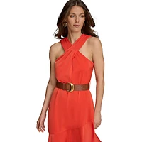 Robe asymétrique en satin avec ceinture