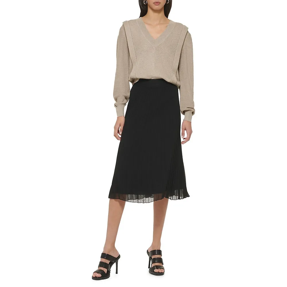 V-Neck Flange Sweater