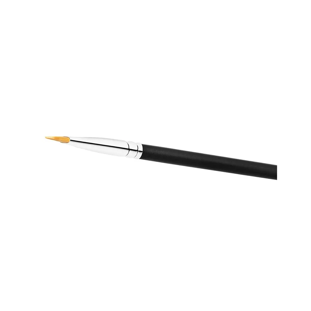 212 Flat Definer Brush