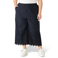 Plus Eyelet Lace Cropped Pull-On Pants