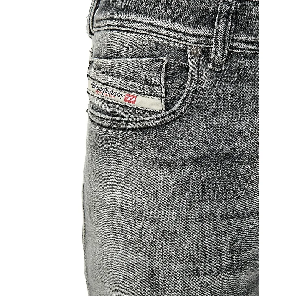 Diesel 1979 Sleenker Jeans 09E71