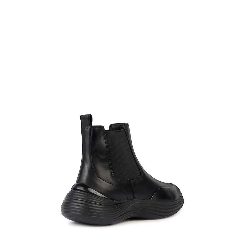 Women's Fluctis A Leather Chelsea Boots