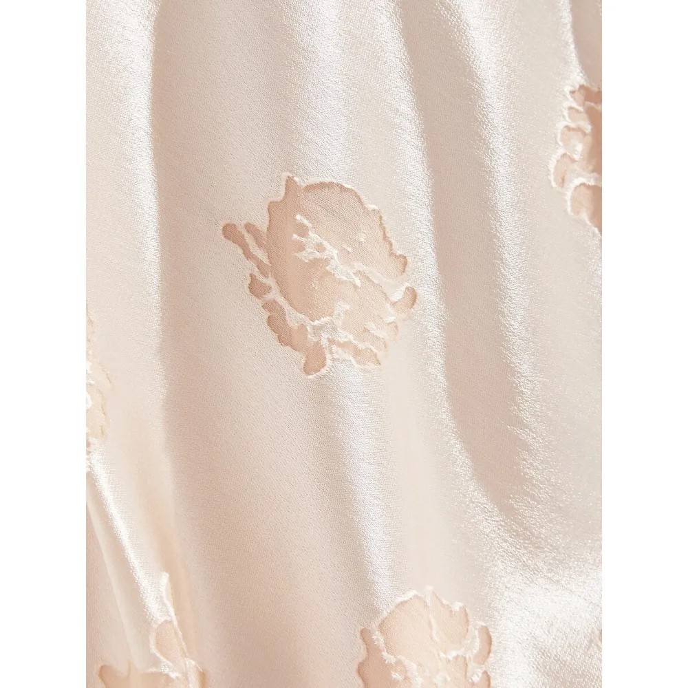 Robe en jacquard de satin à bretelles drapées