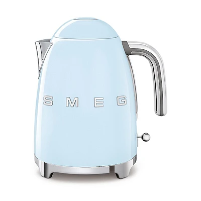 Retro-Style 3D-Logo Electric Kettle