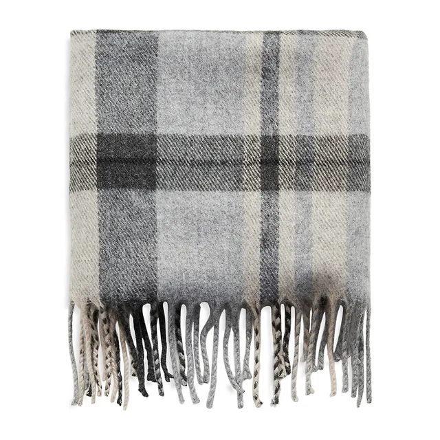 Scarves | Willowbrook Shopping Centre