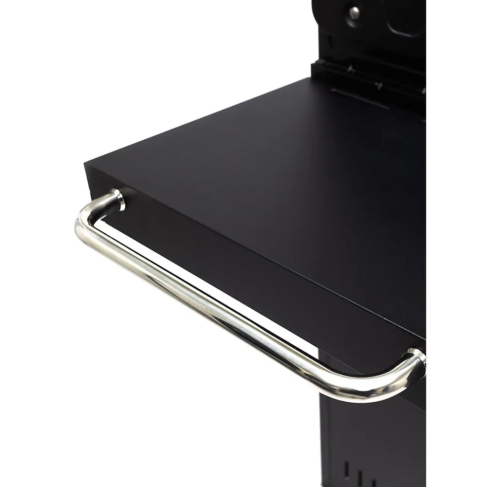 Dyna-Glo Premier 3 Burner Natural Gas Grill | Square One