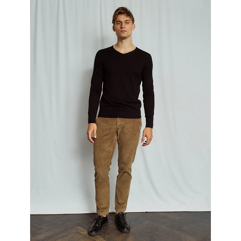 Uranus Extrafine Merino Wool-Blend V-Neck Sweater