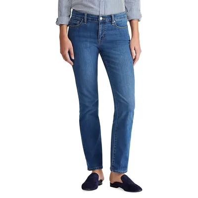 Modern Straight-Fit Jeans