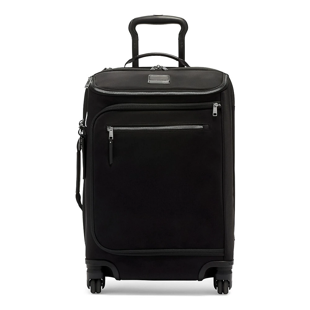 Voyageur Leger 22-Inch Carry-On Suitcase