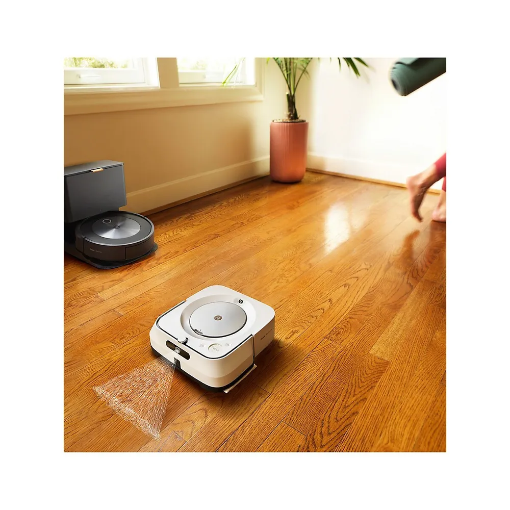 Aspirateur robot à vidange automatique avec connexion Wi-Fi Roomba J7+ (7550)