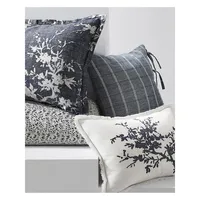 ​Eva Leaf 2-Piece Sateen Pillowcase Set