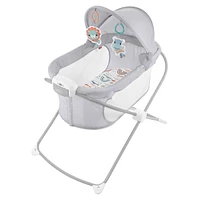 Soothing View Projection Bassinet