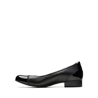 Juliet Step Low-Heel Leather Pumps