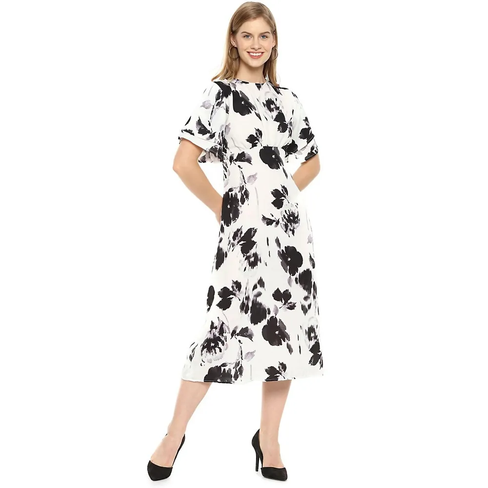 Floral Design Stylish Casual Dress- Black