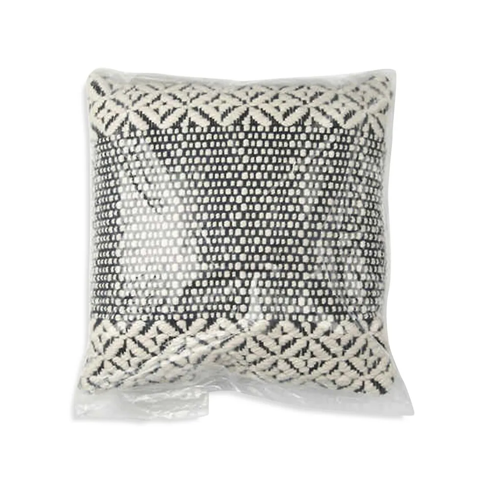 Ezra Cushion