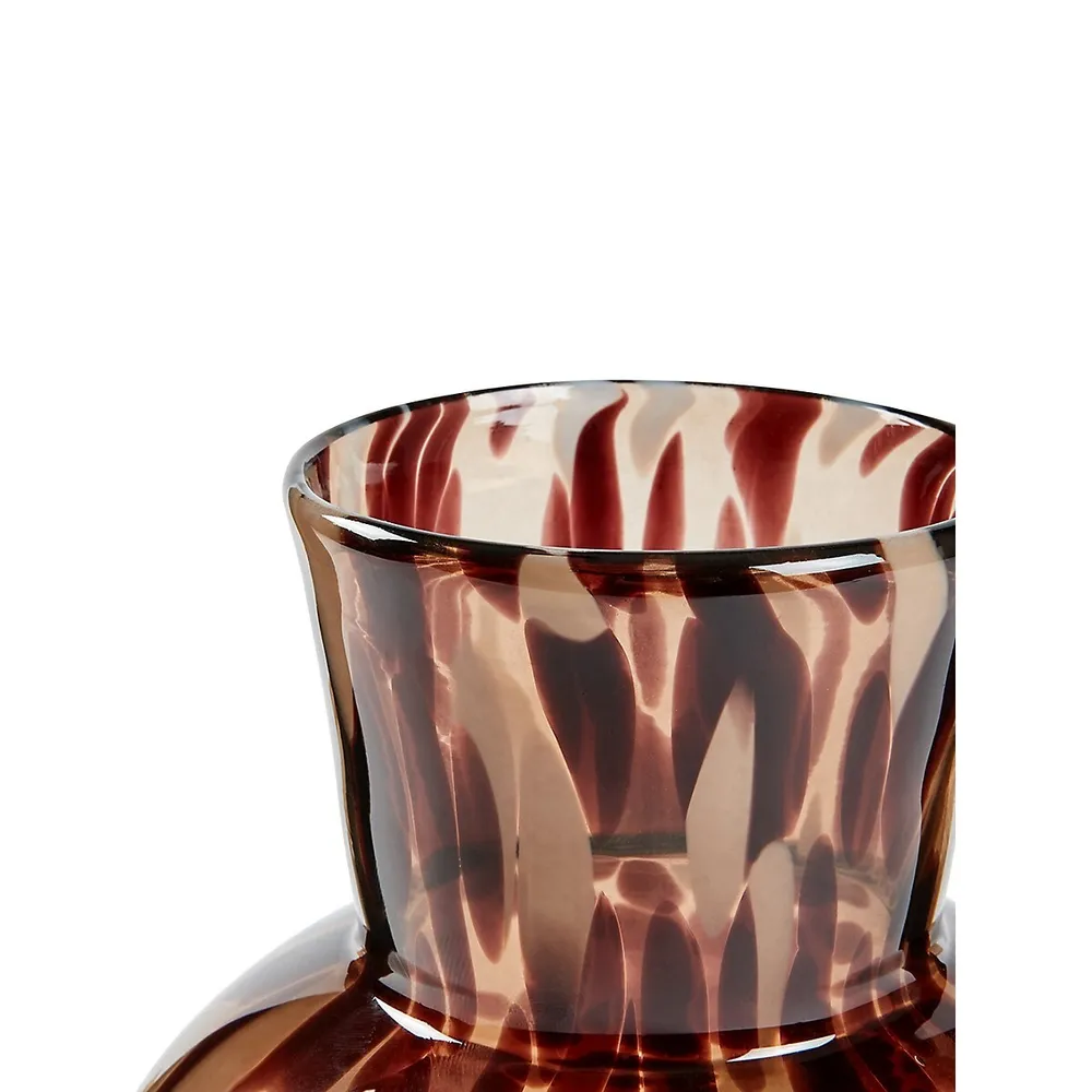 Tortoiseshell Motif Fluted Vase