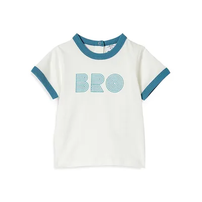 Confectionné en coton doux, ce t-shirt mignon pour enfant avec un imprimé BRO est confortable.