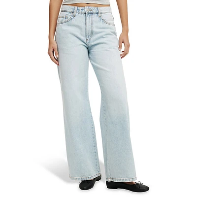 Relaxed Wide-Leg Jeans