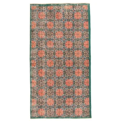 Vintage Hand-knotted 3'5" X 6'7" Rug