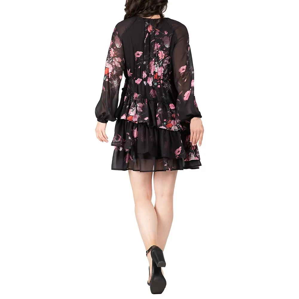 Women's Floral Printed Tiered Swing Shift V Neck Mini Dress