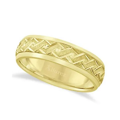 Men's Fancy Carved Comfort-fit Wedding Band 18k Yellow Gold (5mm)
