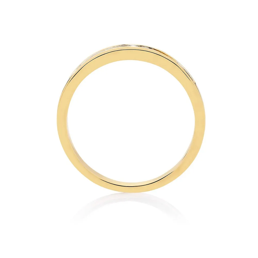 Wedding Band With 0.33 Carat Tw Of Diamonds In 14kt Yellow Gold